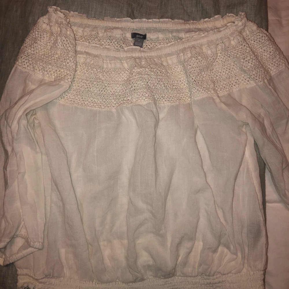 Aerie cream colored off the shoulder top (size xs)